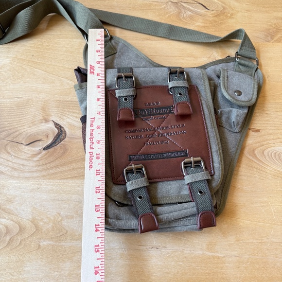 RU YI HUANG WESTERN US CATTLE SUBPACKAGE MESSENGER SATCHEL CANVAS NEVER USED - Picture 8 of 12